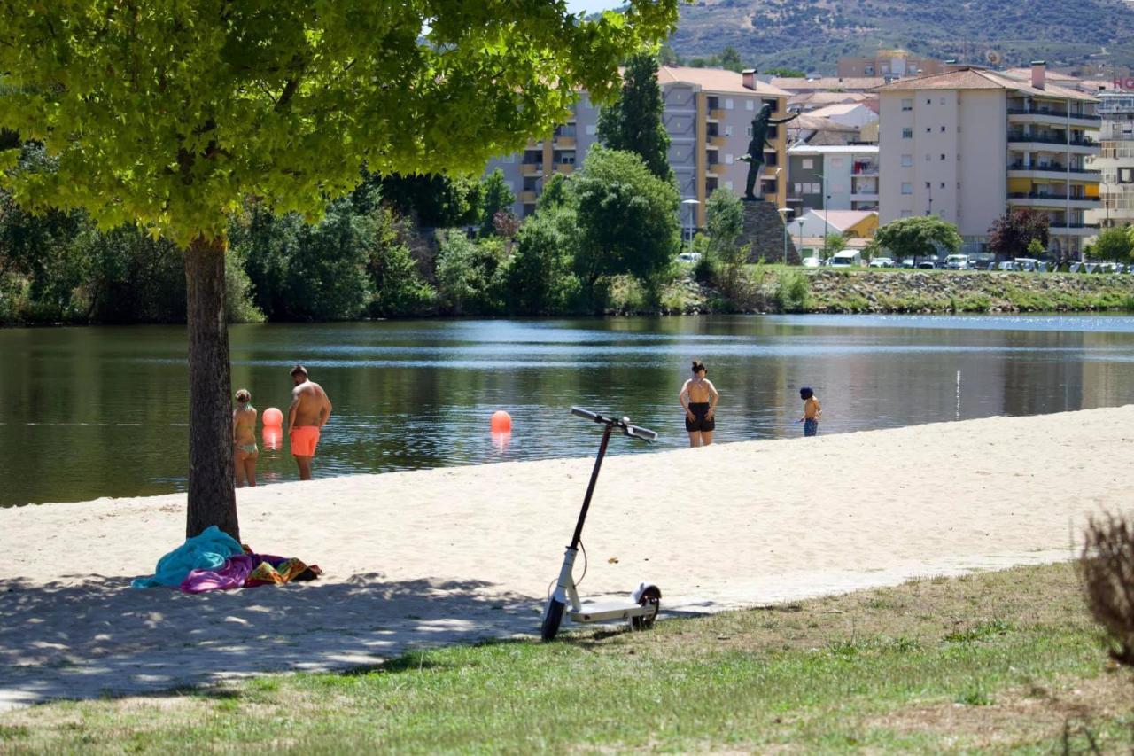 Apartamento Trav. Santa Luzia Mirandela Dış mekan fotoğraf